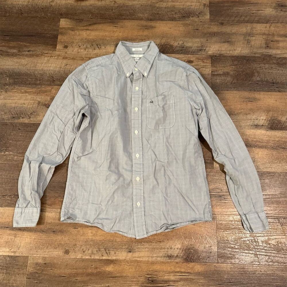Abercrombie & Fitch M Gray Collared Button-Up Muscle Shirt Minimalist Capsule